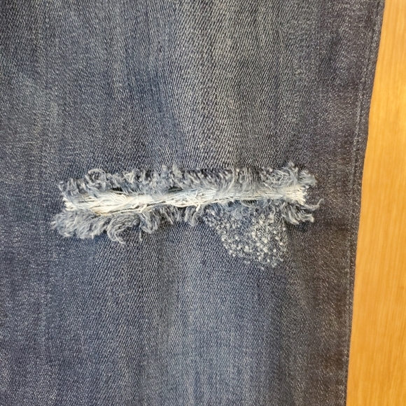 Current/Elliott The Stiletto Typhoon Destroy jeans from Revolve - Picture 4 of 15